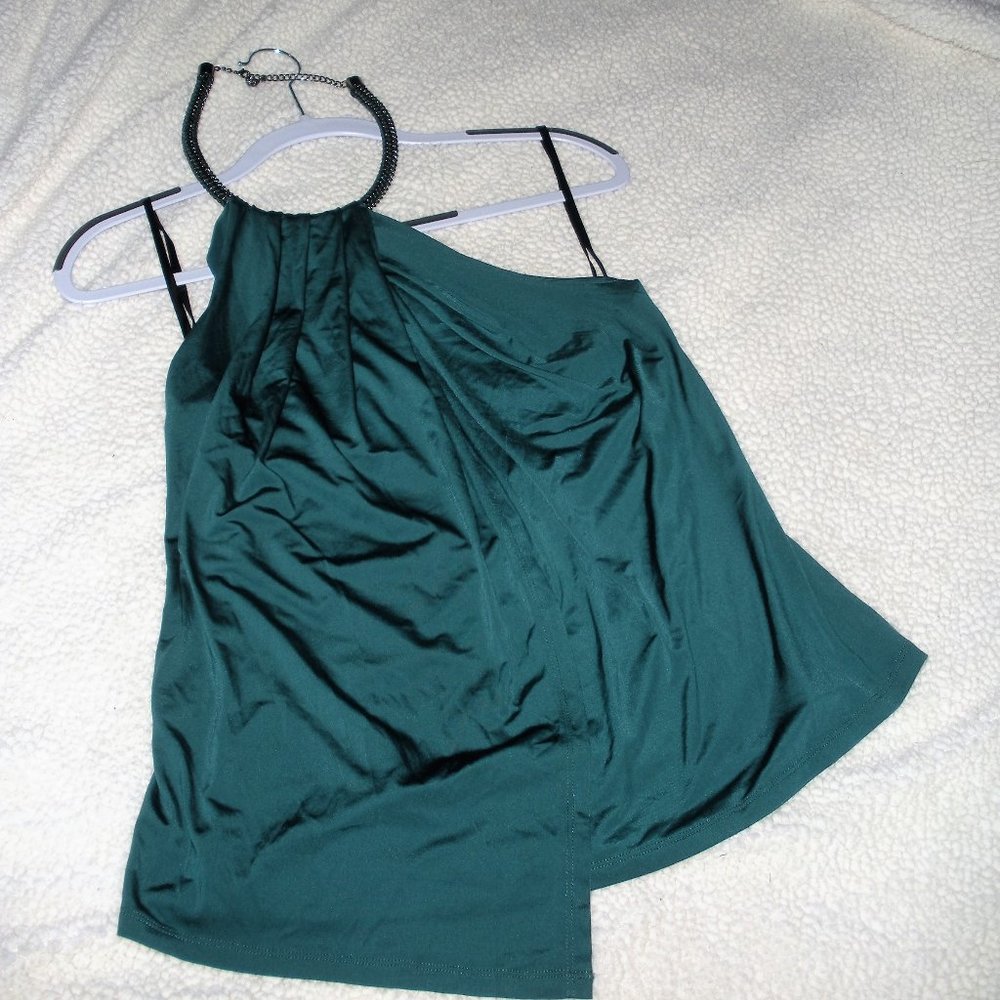 BEBE soft dark green halter top gunmetal chain hoop neck closure - Picture 3 of 7